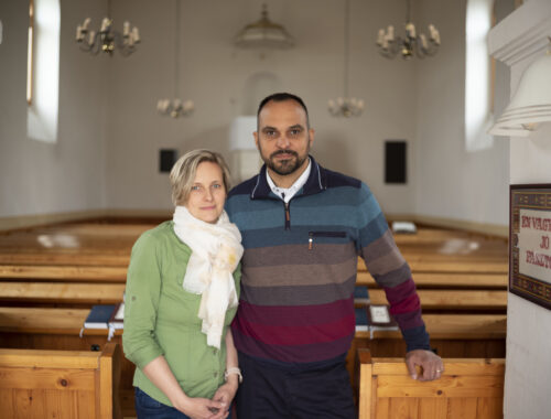 „Mi a házasságban harcostársak vagyunk, ez a jó gyülekezetvezetés alapja is” – interjú egy lelkészházaspárral
