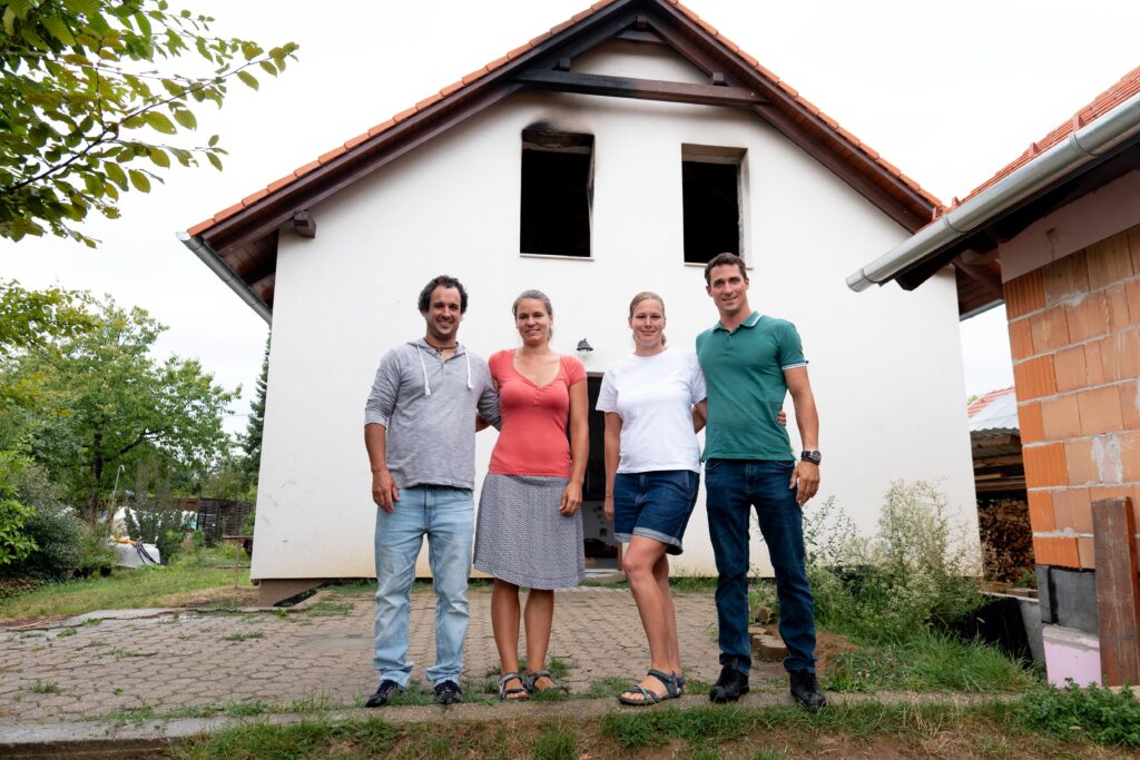 A képen balról jobbra: Szilágyi Balázs, Szilágyi Petra, Szilágyiné Hetényi Lívia és Szilágyi Özséb