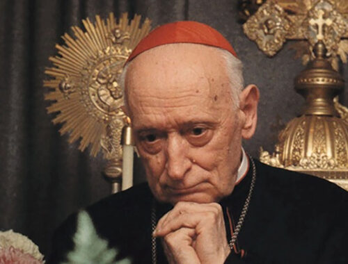 „Ellenségeim várakozása semmivé vált” – így imádkozott Mindszenty 8 év rabság után