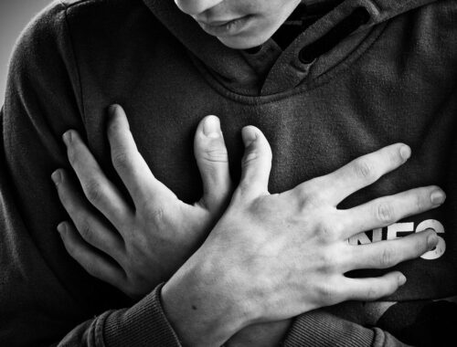 „Borzasztóan frusztrál, hogy még mindig szűz vagyok” – reakció egy 20 éves fiú kérdésére