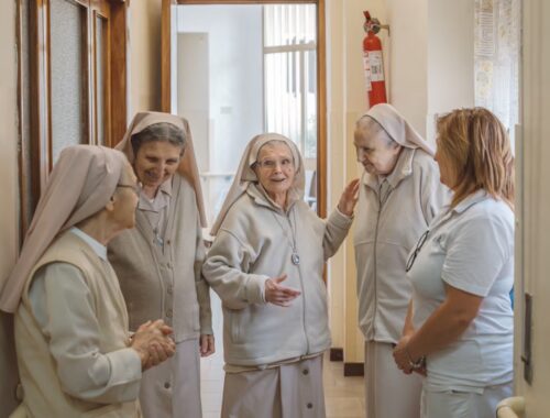 Influenszer apácák? – A 98 éves Maria Chiara nővér ötlete milliós nézettséget hozott