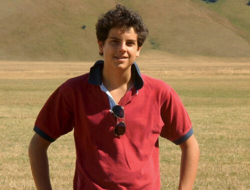 Carlo Acutis ereklye került egy magyarországi templomba – egyenesan a szent édesanyjától!