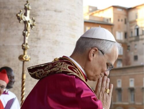 Leszerelésért és békéért imádkozik XIV. Leó pápa – VIDEÓ