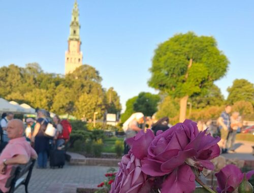 „Elmegyünk a lengyelekhez koldulni egy kis hitet” – Częstochowa útinapló 1.